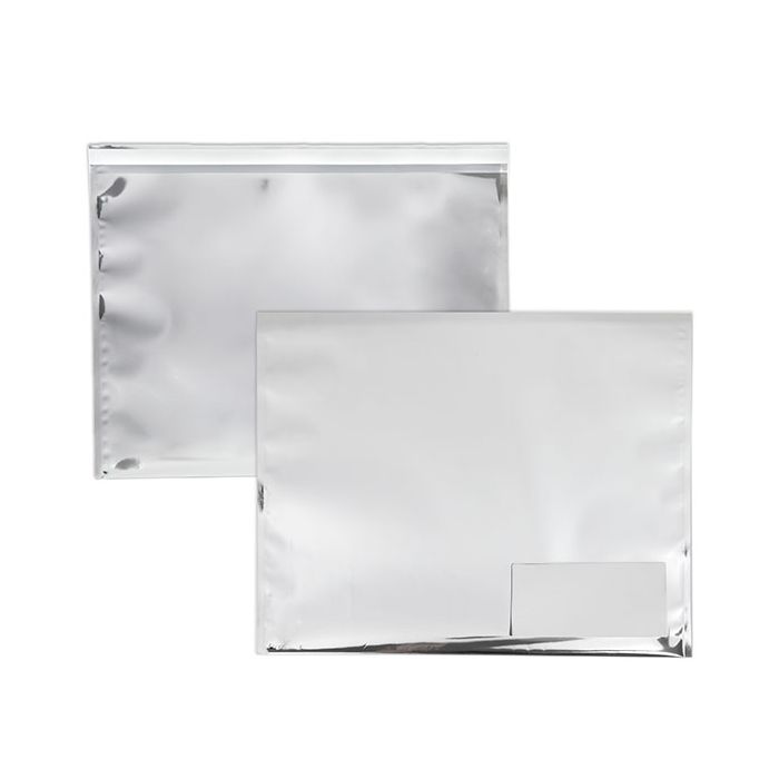 Metallic Silver Glamour Mailer + Window 30,5 x 23 cm
