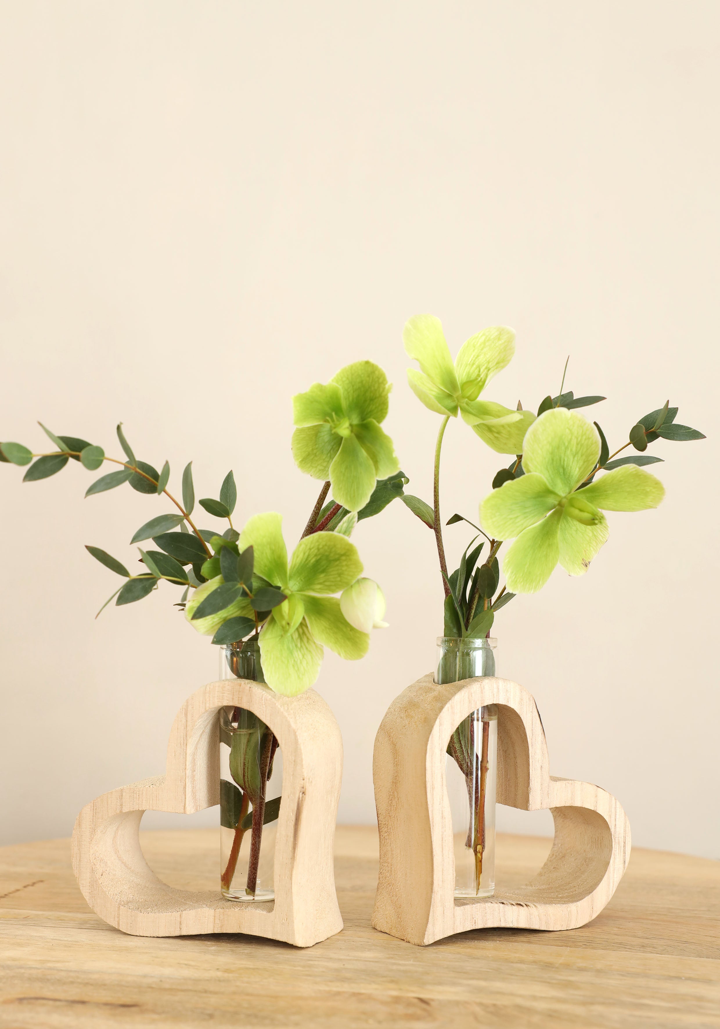 Cuore di legno con tubo da laboratorio 10 x 5 h.11 cm (6 pz) [IFS-29638]