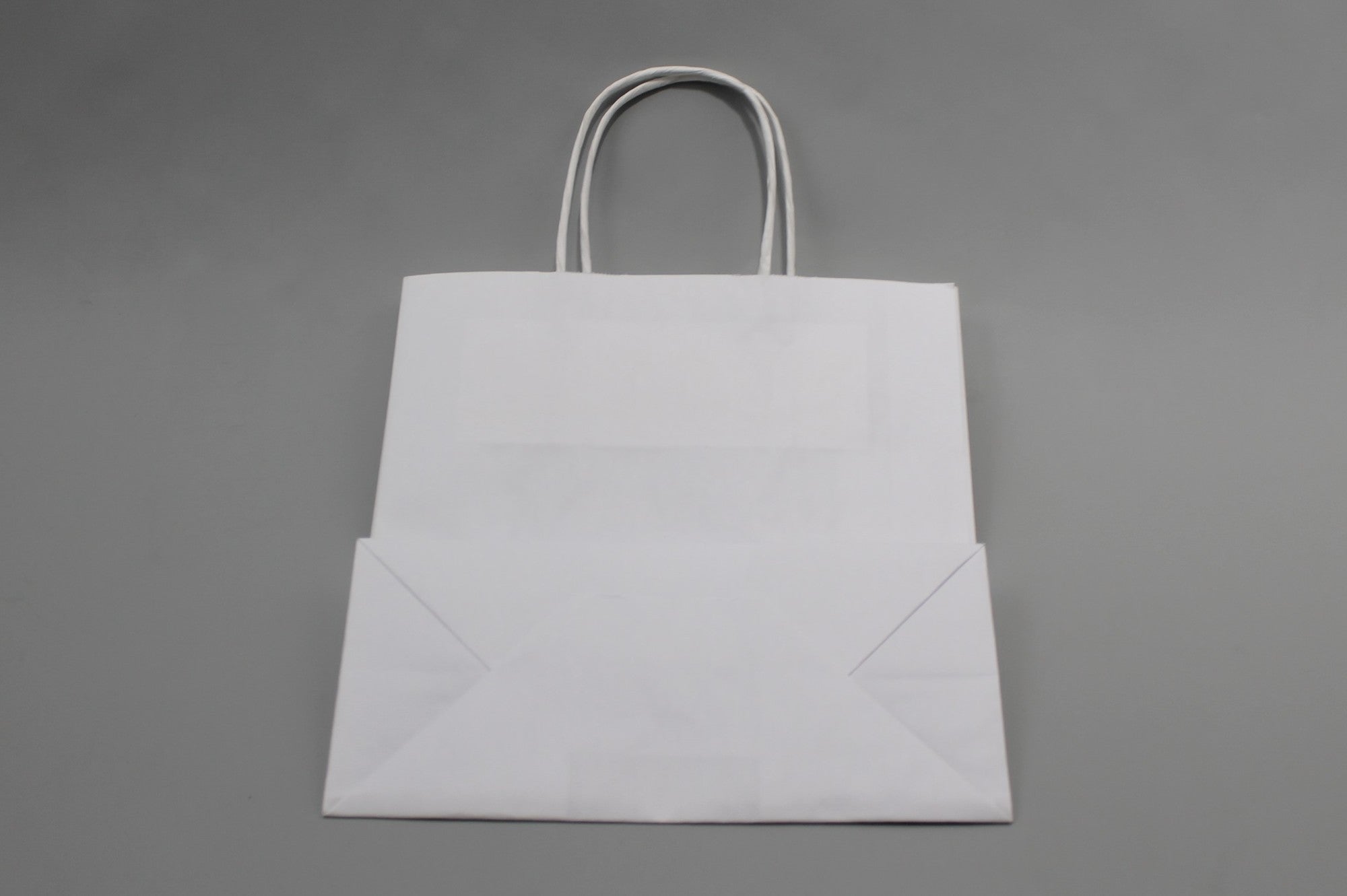 Sac Poignées Papier Blanc 18x8x22cm Kraft 90 g/m2 avec Poignées Torsadées (50 pièces) [PAMW1822]