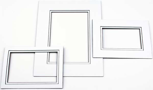 Double Passe Partout Blanc/Noir 12 x 17cm pour le découpage intérieur. 20.3 x 25.4cm (10 Pièces) [MD20193]