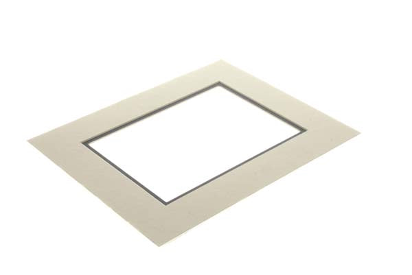 Double Passe Partout Blanc/Noir 19 x 29cm pour le découpage intérieur. 30.5 x 40.6cm (10 Pièces) [MD20114]