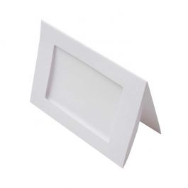 Carte passe-partout blanche avec découpage rectangulaire intérieur de 8.5 x 13.7cm pour photos ou impressions de 10 x 15cm. 240g 13.0 x 17.8cm (25 Pièces) [PJ00112]